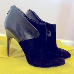 Sam Edelman black booties